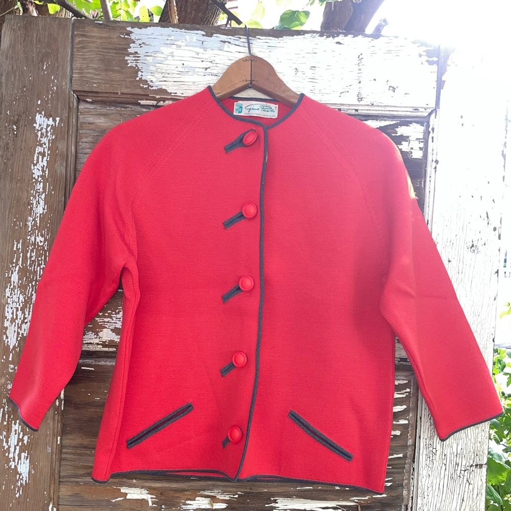 Vintage Gino Tave red and gray 100% wool cardigan